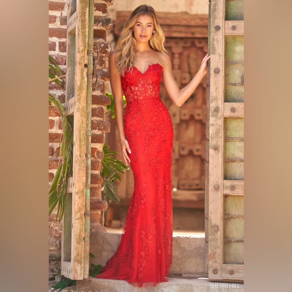 Sherri Hill Strapless Scarlet Lace Dress
